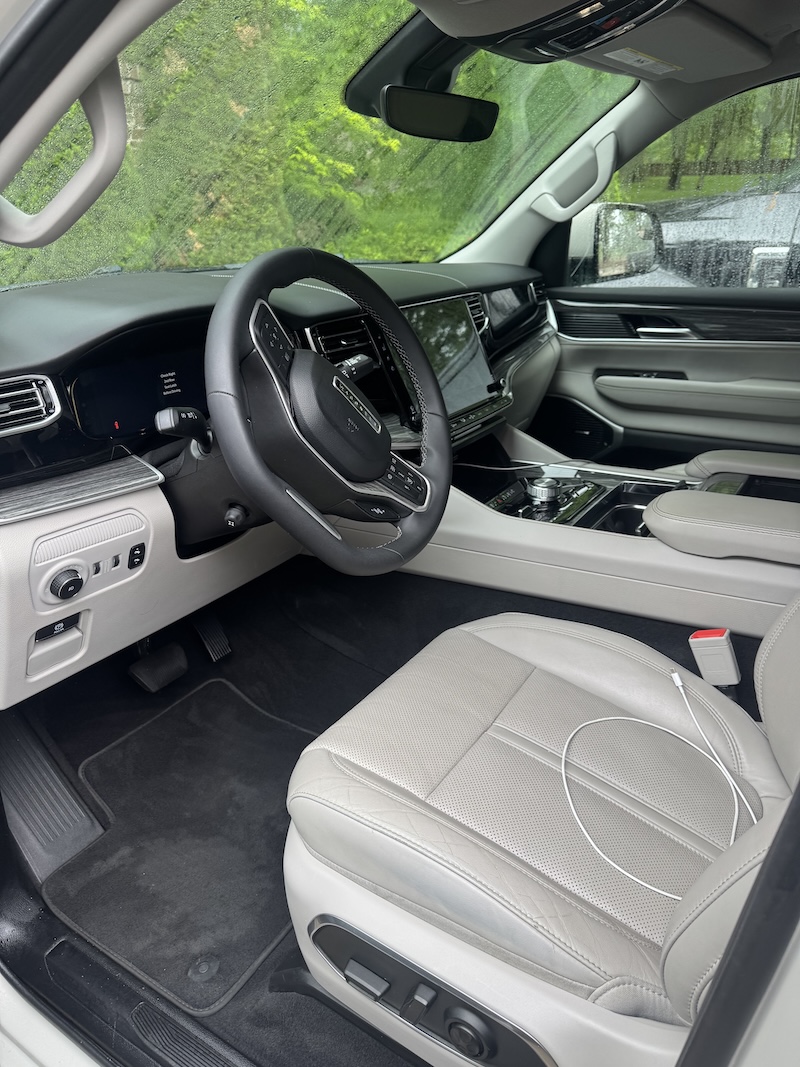 Interior gold